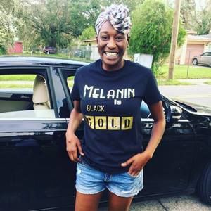 Meet your Posher, Corinne